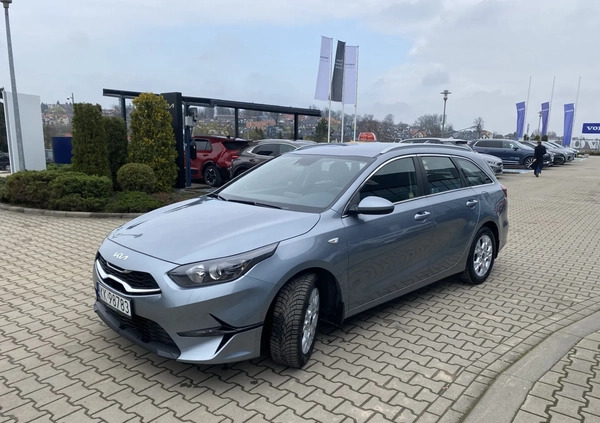 Kia Ceed cena 104900 przebieg: 2449, rok produkcji 2023 z Szydłowiec małe 92